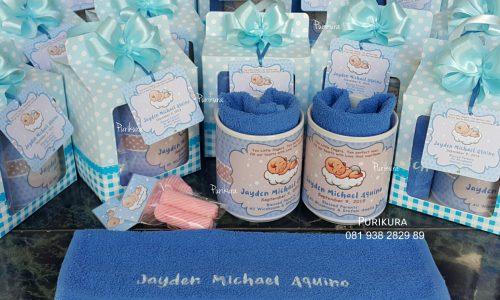 Hamper Baby Born One Month